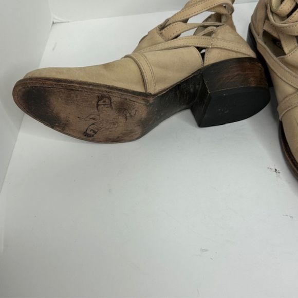 Freebird‎ Light Tan Stair Booties Boots - Picture 4 of 5